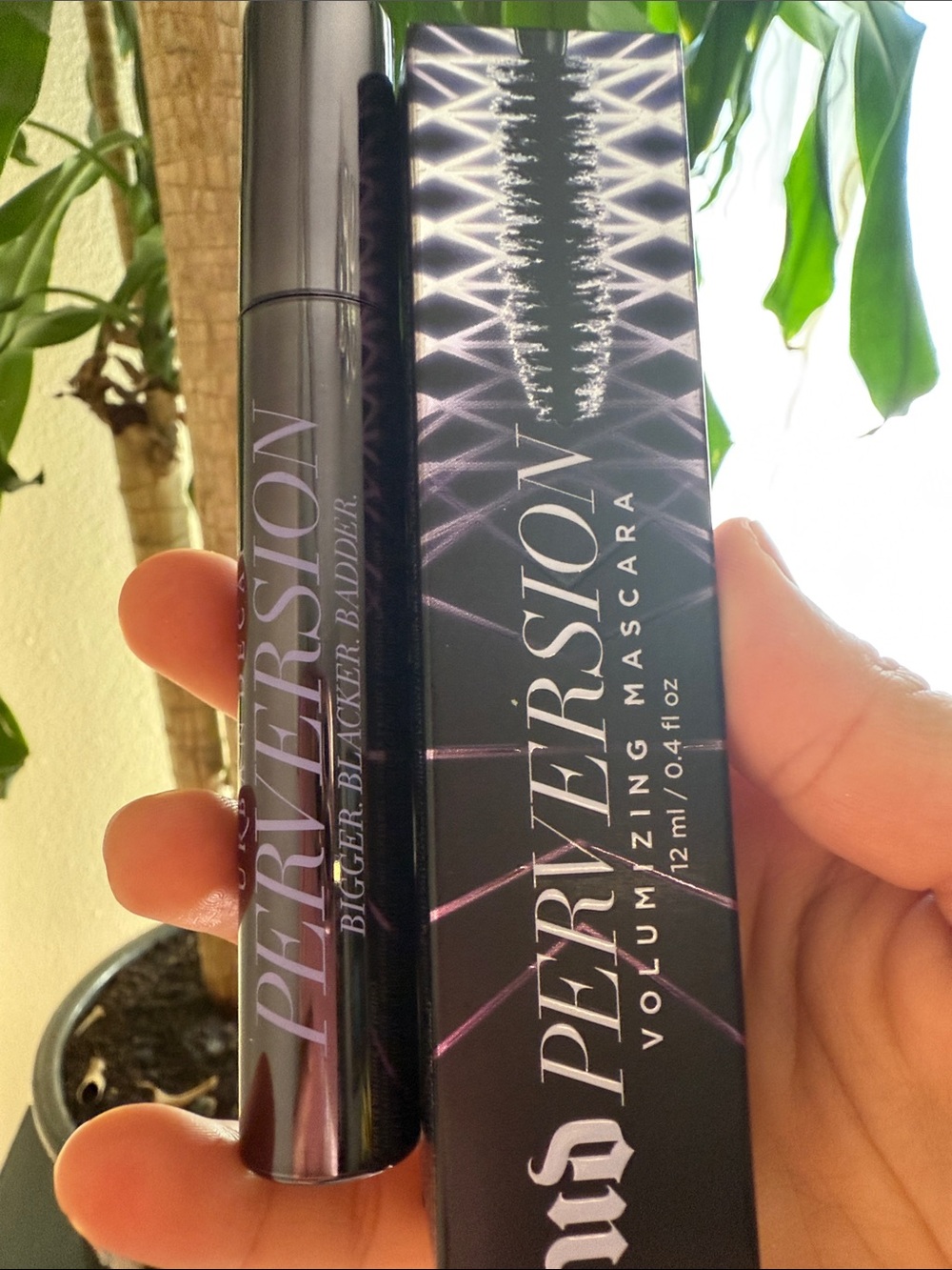Urban Decay PERVERSION Volumizing Mascara — Black with Purple Accents